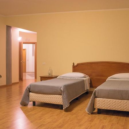 Ruggiero Park Hotel ヴァッロ・デッラ・ルカーニア エクステリア 写真